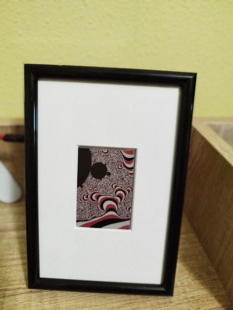 Porta-retratos con fractal de Mandelbrot